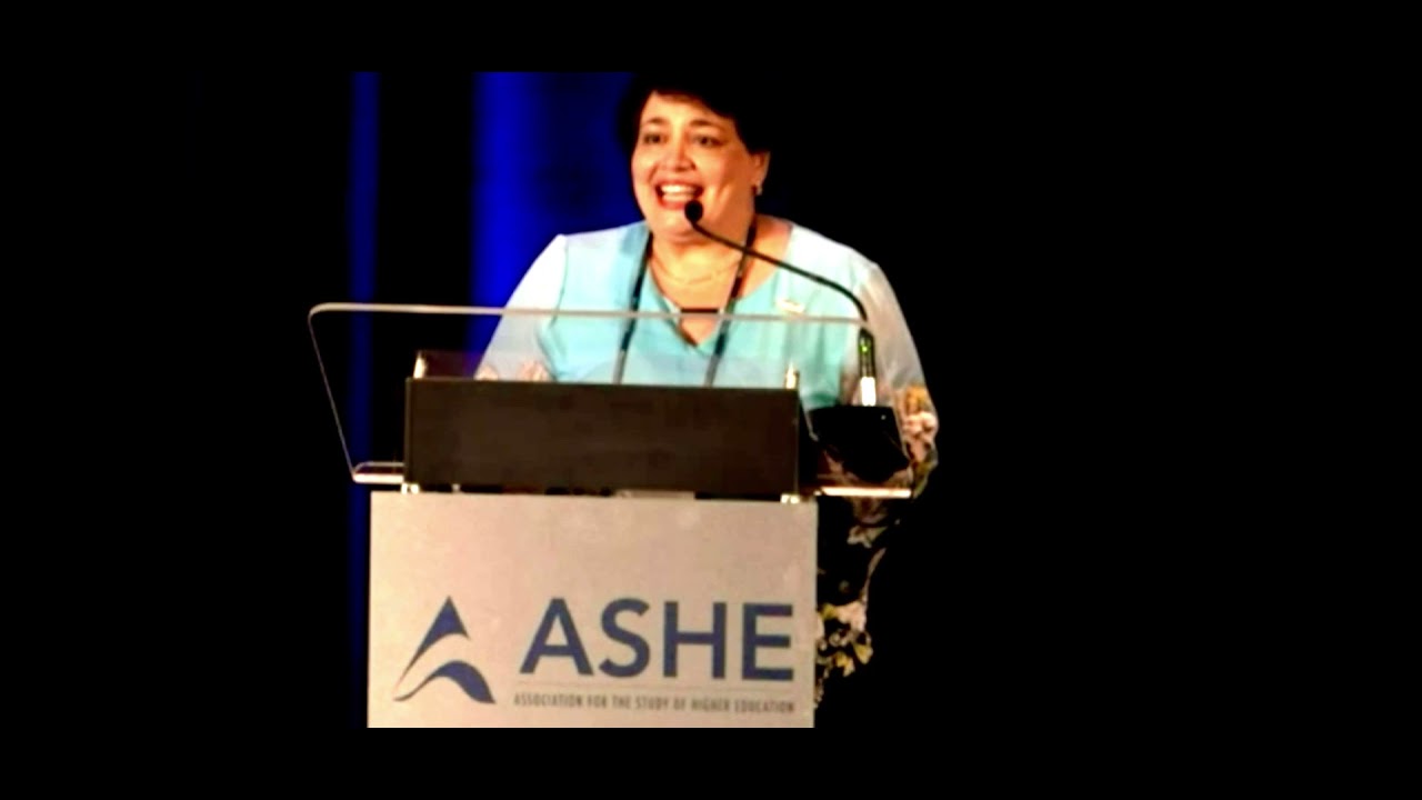 Excelencia in Education receives the ASHE Presidential Medal